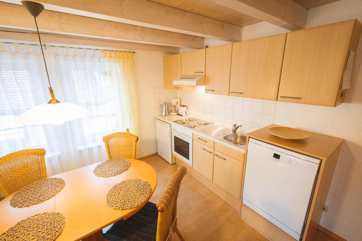Gaestehaus Maeder Am Hafen Uhldingen-Mühlhofen Szoba fotó